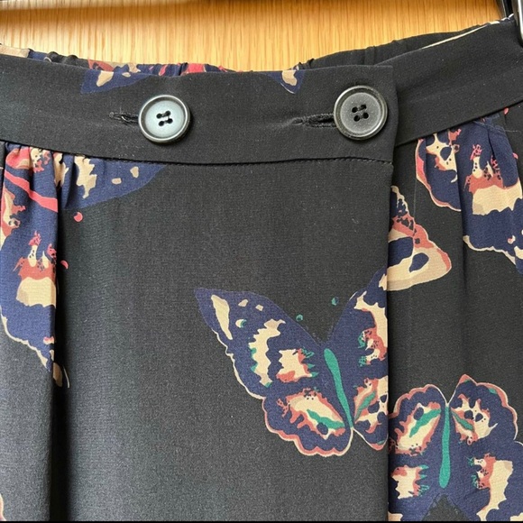 Wrap Skirt - Picture 2 of 6